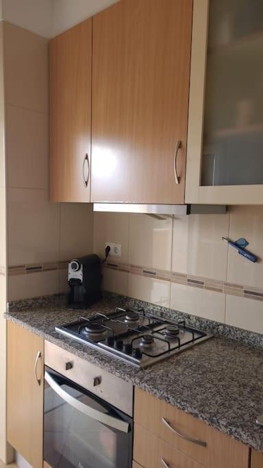 Stela ' S Guest House Loule Bagian luar foto